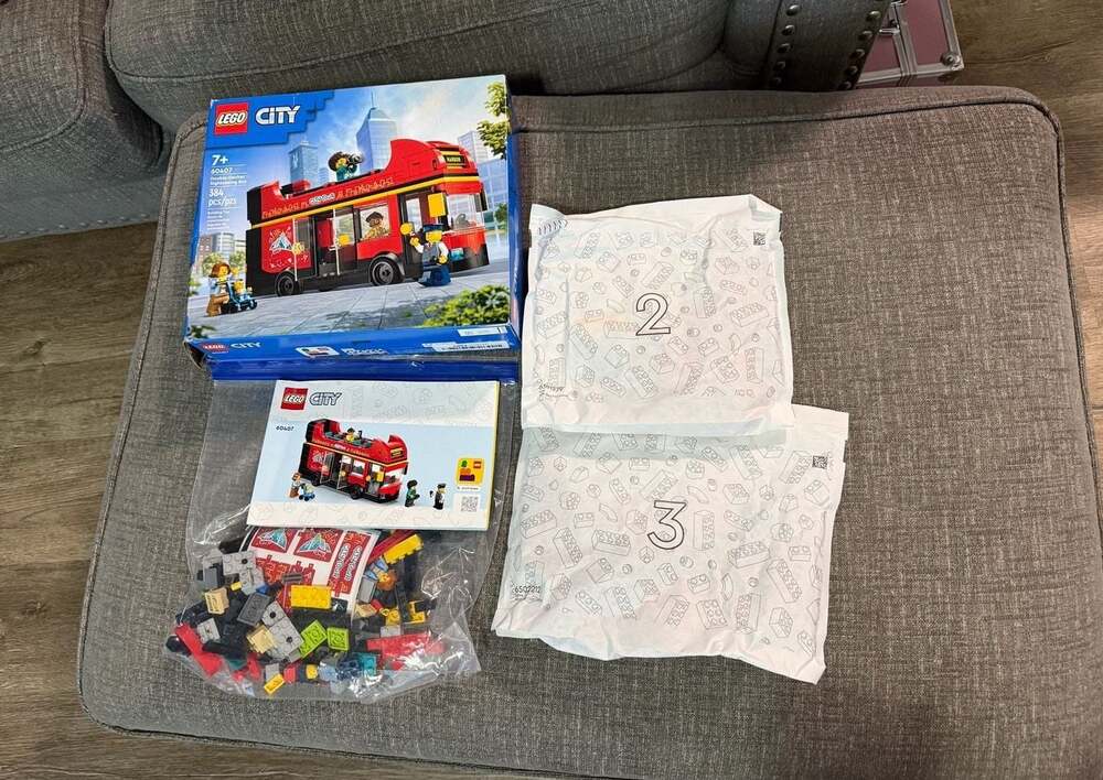 LEGO City Double-Decker Sightseeing Bus 60407